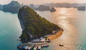 Explore the Unique Leaning Island in Ha Long Bay: A Paradise for Hiking and Swimming - image 4