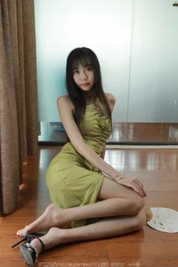 Tuan Tuan Features in IESS High-Cut Fashion Photography Series - image 7