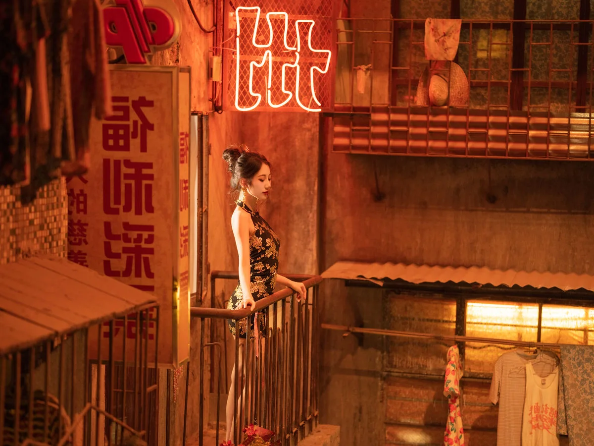YiTuYu Art Language Vol.7949 Featuring O1ne Wan: A Masterpiece of Contemporary Portrait Photography