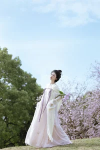 Ethereal Spring Muse: YiTuYu Vol.8958 Xiao Y Jin Tian Ye Hen Kai Xin - image 7