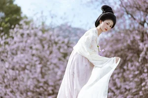 Ethereal Spring Muse: YiTuYu Vol.8958 Xiao Y Jin Tian Ye Hen Kai Xin - image 4