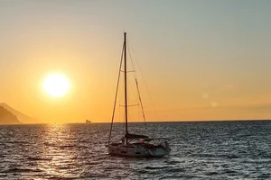 Affordable Yachting Vacations: How to Sail for Less Than a Hotel Stay - image 11