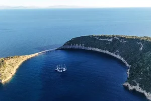 Affordable Yachting Vacations: How to Sail for Less Than a Hotel Stay - image 1
