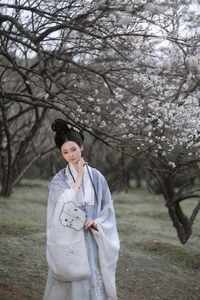 Captivating Portraits of Ting Er: Art Language Vol.6487 Collection - image 28