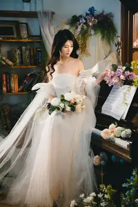 YiTuYu Art Language Vol.8775 Dan Dan: A Muse at the Piano - Melody of Pure Elegance - image 0