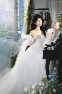 YiTuYu Art Language Vol.8775 Dan Dan: A Muse at the Piano - Melody of Pure Elegance - image 8
