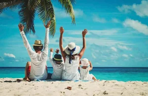 Expert Secrets for Booking the Best Seasonal Travel Tours at Great Prices - image 1