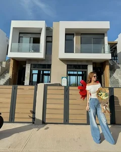 Pham Quynh Anh: Embracing Sophistication and a Luxurious Lifestyle - image 3