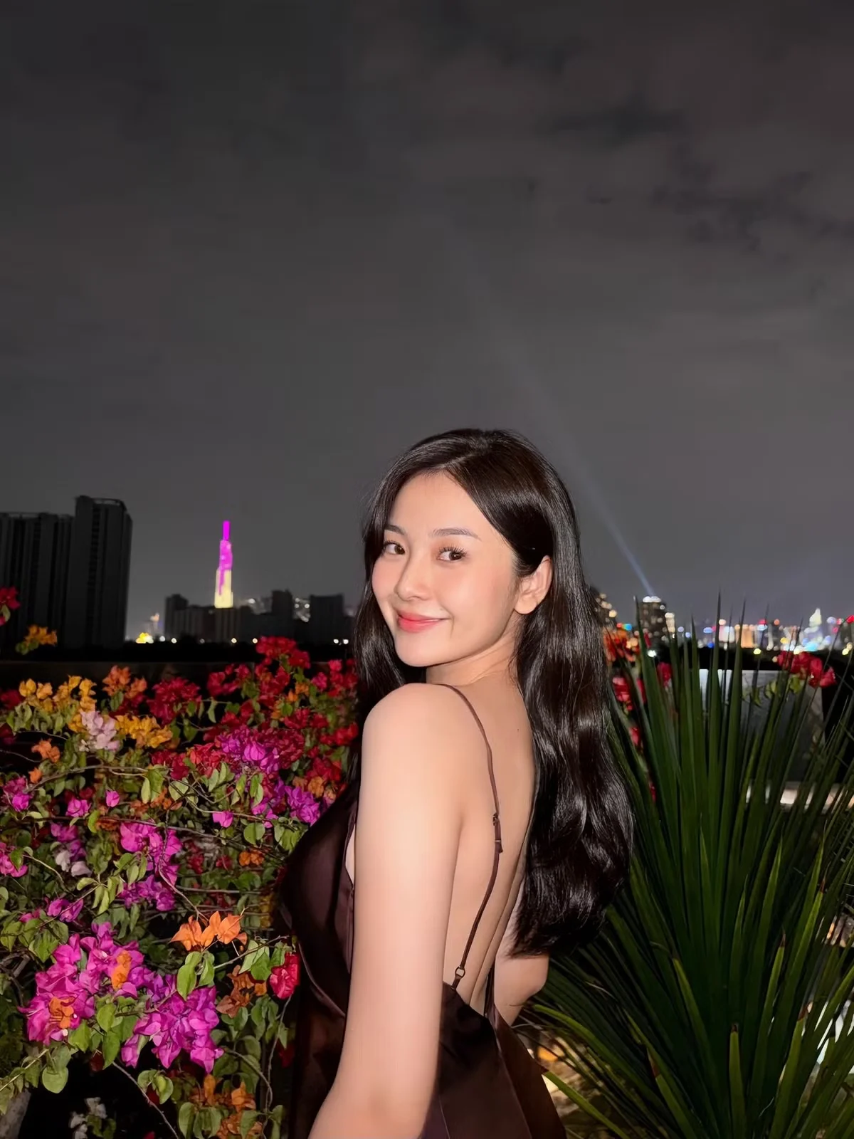Lê Tam Triều Dâng: The Rising Star Captivating Audiences with Her On-Screen Talent and Radiant Beauty
