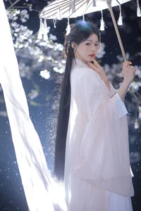YiTuYu Art Language Vol.6792: Xiao Yang Showcases Modern Elegance in Artistic Photography - image 22