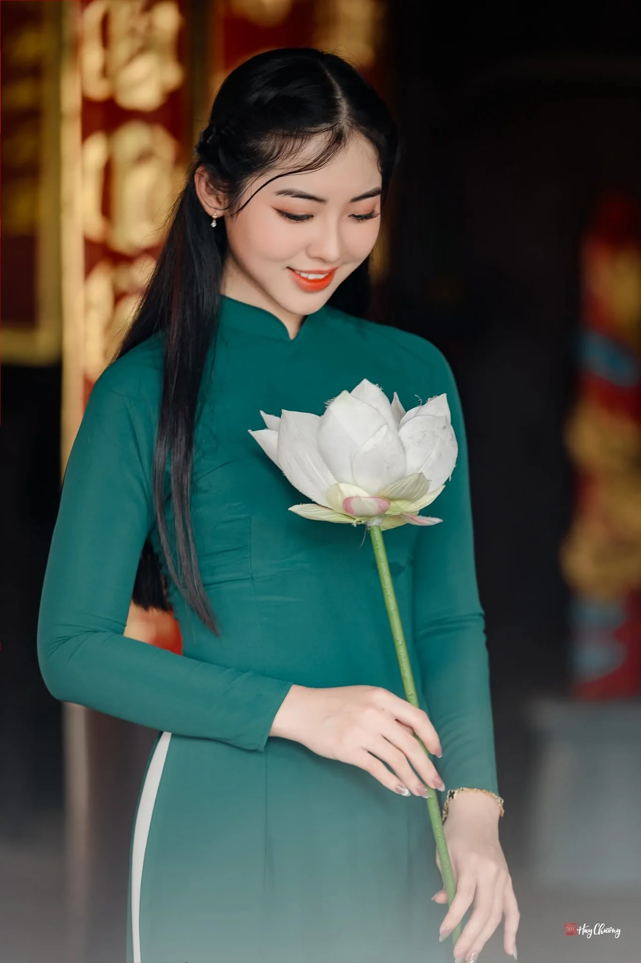 Timeless Elegance in Emerald Green Ao Dai