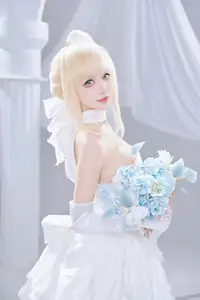 FGO Saber Bride: Shika XiaoLuLu Shines in Pristine White Wedding Dress - A Game Muse Brought to Life - image 8