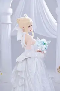 FGO Saber Bride: Shika XiaoLuLu Shines in Pristine White Wedding Dress - A Game Muse Brought to Life - image 0