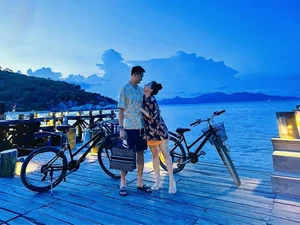 The Inspiring Marriage of VTV Star Bao Thanh: Balancing Fame and Family Life - image 0