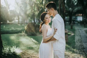 The Inspiring Marriage of VTV Star Bao Thanh: Balancing Fame and Family Life - image 4
