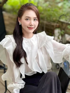 From Screen Roles to Style Icon: The Stunning Transformation of Minh Thu - image 4