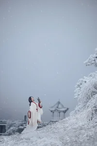 Contemporary Beauty: Ni Zi in Art Language Vol.6578 - image 21