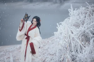 Contemporary Beauty: Ni Zi in Art Language Vol.6578 - image 20