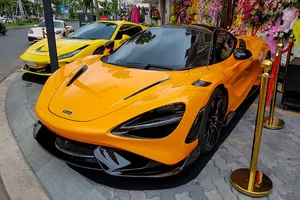 Luxury Supercar Collection in Ho Chi Minh City: Exploring Vietnam’s 100 Billion VND Fleet - image 0