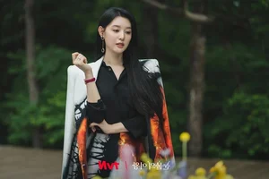 Kim Ji-won: The Queen of Tears Star’s $5 Million Fortune and Relatable Lifestyle - image 0