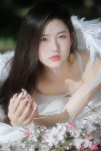 Contemporary Visual Arts: YiTuYu Art Language Vol.5656 with Model Seven - image 41