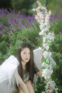 Contemporary Visual Arts: YiTuYu Art Language Vol.5656 with Model Seven - image 6