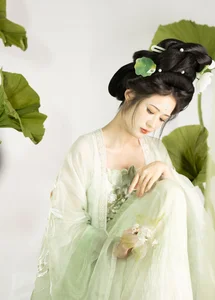 Atmospheric Elegance: YiTuYu Art Language Vol.6399 Featuring Yi Wan Da Yu Yuan - image 1