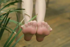 Urban Serenity: Xiao Liu’s 'Take You for a Walk' IESS Photo Series - image 34