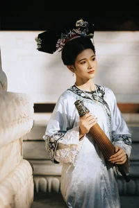 Stunning Portraits of Zhao Xue in YiTuYu Art Language Vol.6336 - image 1