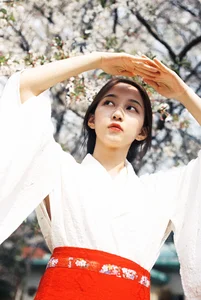 YiTuYu Art Language Vol.10171: A Captivating Visual Journey with Yi Ming - image 2