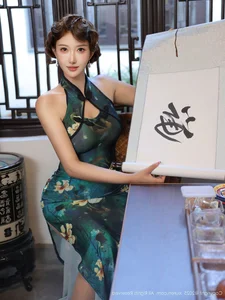 Timeless Oriental Grace: Jin Yun Xi Yuki in Elegant Modern Cheongsam - image 16