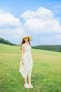 YiTuYu Art Language Vol.7332: Fei Tian Xiao Mo Nu Photography Collection - image 15