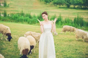 YiTuYu Art Language Vol.7332: Fei Tian Xiao Mo Nu Photography Collection - image 11