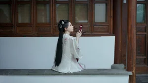 Elegant Portraiture: YiTuYu Art Language Vol.4988 Featuring Xue Gao - image 15
