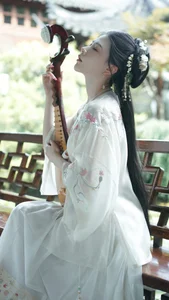 Elegant Portraiture: YiTuYu Art Language Vol.4988 Featuring Xue Gao - image 12