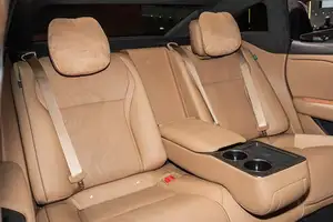 Toyota bZ7: S-Class Sized Electric Sedan, 700km Range. Huawei Tech Stuns! - image 12