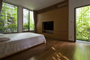 Sustainable Urban Living: The Stunning Green-Covered House in Hanoi Capturing International Architectural Attention - image 7