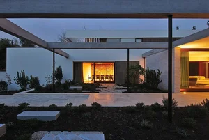 Sustainable Luxury: Exploring the Unique Biophilic Design of a Modern Forest Villa - image 8