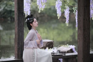 YiTuYu Art Language Vol.7729: Featuring the Elegant Chun Yu Portrait Series - image 1