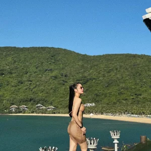 TikTok Star Van Choe Shines in Exclusive Bikini Gallery: 66+ Stunning Summer Beachwear Looks - image 14