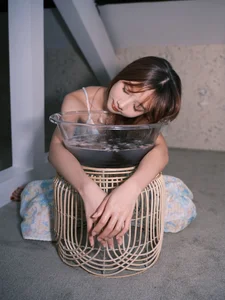 YiTuYu Art Language Vol.10222: A Captivating Visual Journey with Xing Xing Across 26 High-Quality Art Photographs - image 10