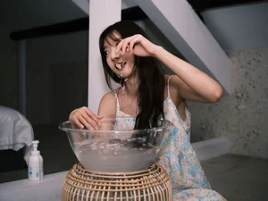YiTuYu Art Language Vol.10222: A Captivating Visual Journey with Xing Xing Across 26 High-Quality Art Photographs - image 22