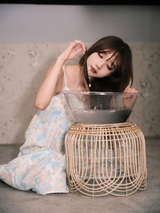 YiTuYu Art Language Vol.10222: A Captivating Visual Journey with Xing Xing Across 26 High-Quality Art Photographs - image 23