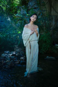 YiTuYu Art Language Vol.10398: Featuring Xiao Jiang’s Artistic 18P Portrait Collection - image 6