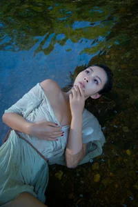 YiTuYu Art Language Vol.10398: Featuring Xiao Jiang’s Artistic 18P Portrait Collection - image 13