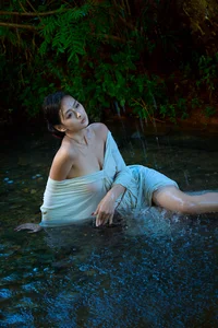 YiTuYu Art Language Vol.10398: Featuring Xiao Jiang’s Artistic 18P Portrait Collection - image 7