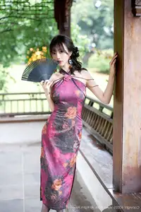 XiuRen No.10593: Yue Er Yue Er - Captivating Beauty and Alluring Grace - image 1