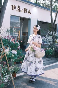 YiTuYu Art Language Vol.6725: The Serene Beauty of Model Zzzhen - image 12