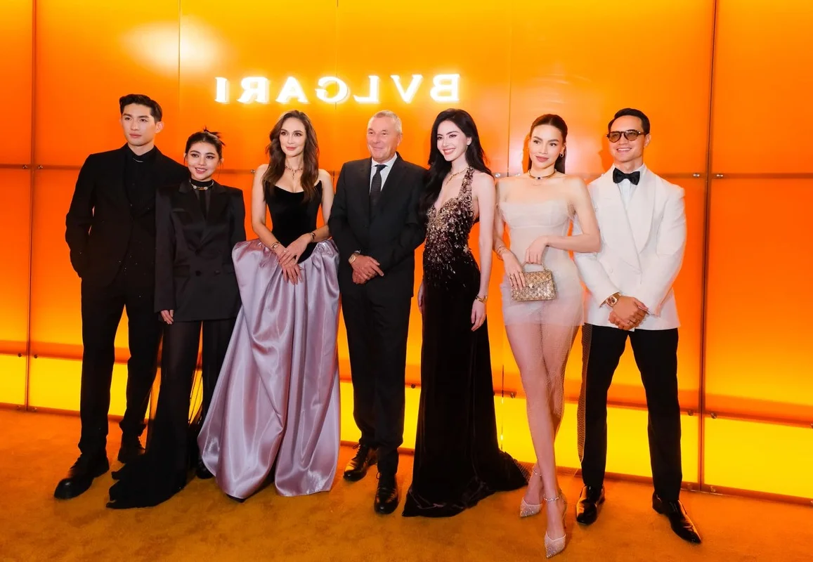Red Carpet Glamour: Phuong Trinh Jolie and Kha Ngan Shine in Daring Designs