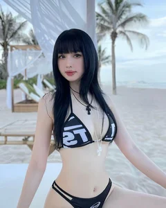 The Timeless Beauty of Tam Tit: Vietnam’s Original Hot Girl Icon - image 9